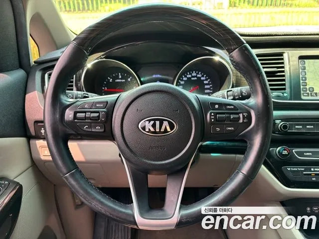 Kia The New Carnival 2019 Белый из Кореи, фото 3