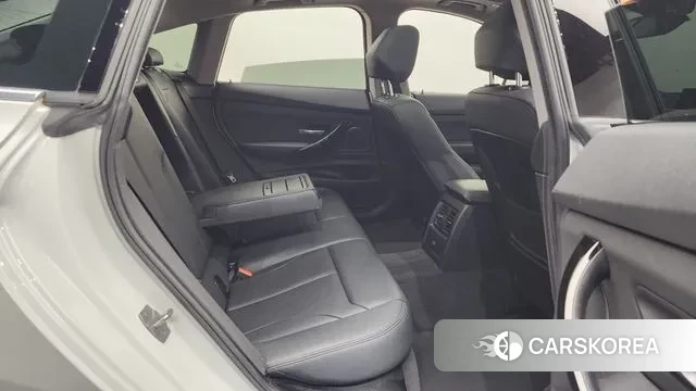 BMW 3 Series GT (F34) 2020 Белый из Кореи, фото 3