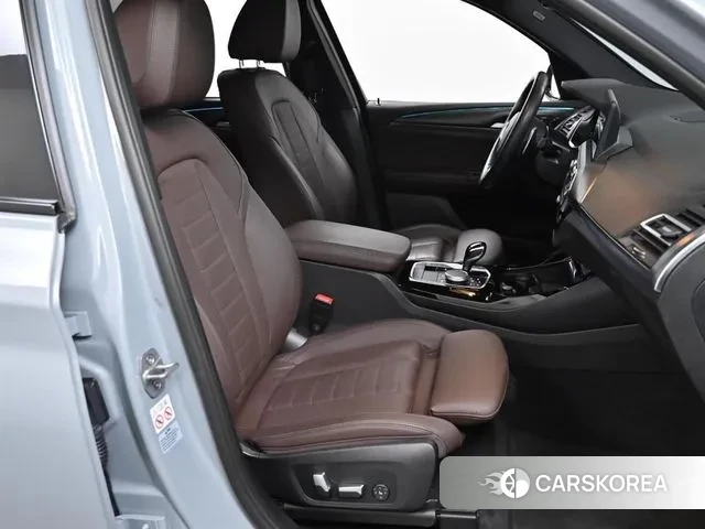 BMW X3 (G01) 2022 Серый из Кореи, фото 3