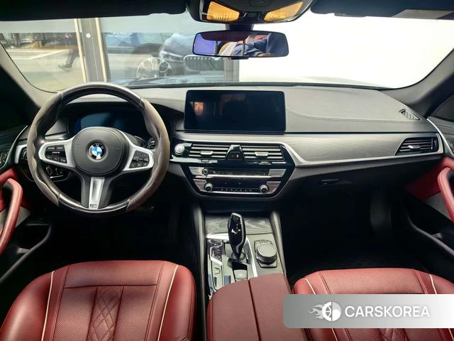 BMW 5 series PHEV 2021 Черный из Китая, фото 3