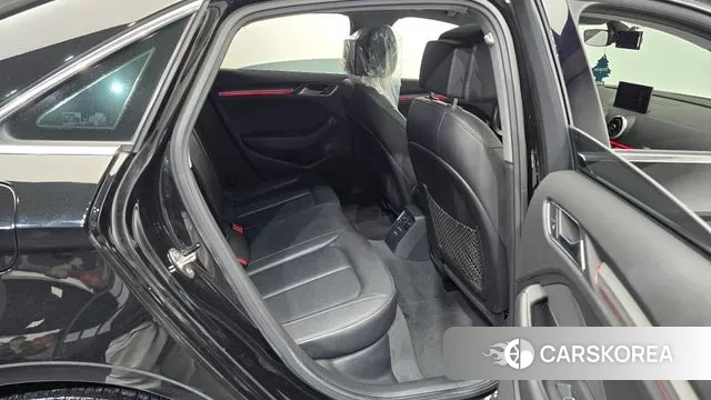 Audi New A3 2018 Черный из Кореи, фото 3