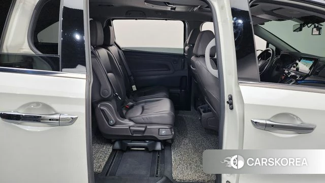 Honda Odyssey 2019 Белый из Кореи, фото 3