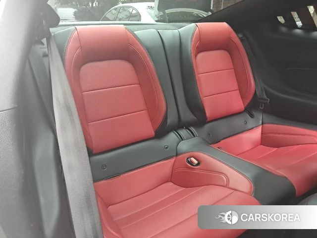 Ford Mustang 2022 Серебряный из Кореи, фото 3