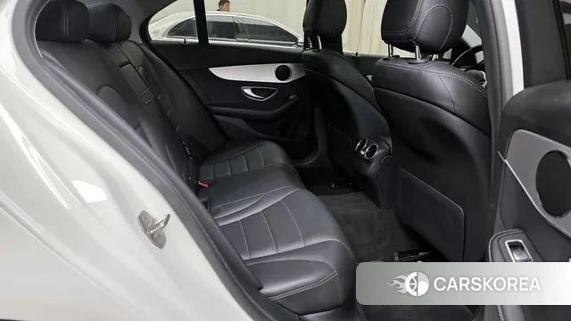 Mercedes-Benz C-Class W205 2020 Белый из Кореи, фото 3