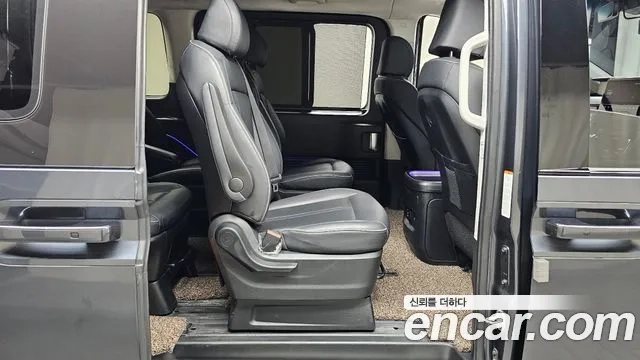 Hyundai Staria 2022 Серый из Кореи, фото 3