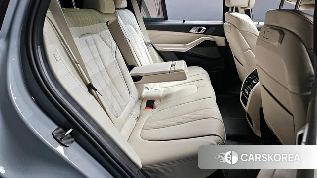 BMW X5 (G05) 2025 Цвет галактики из Кореи, фото 3