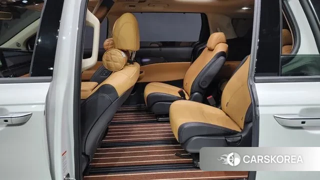 Kia Carnival 4th generation 2023 Белый из Кореи, фото 3