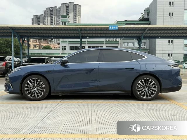 Geely Galaxy Galaxy Sparkle 8 PHEV 2025 Синий из Китая, фото 3