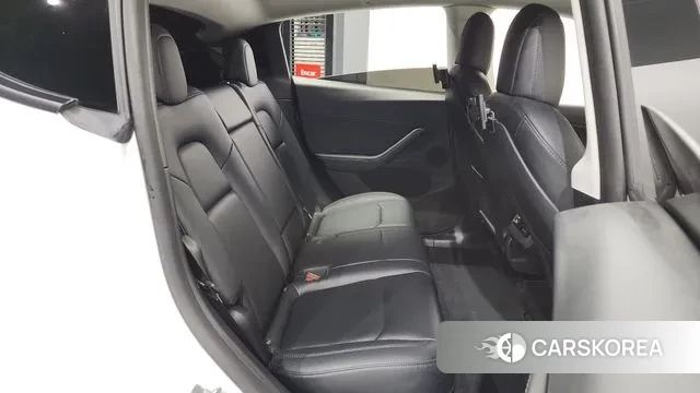 Tesla Model Y 2022 Белый из Кореи, фото 3