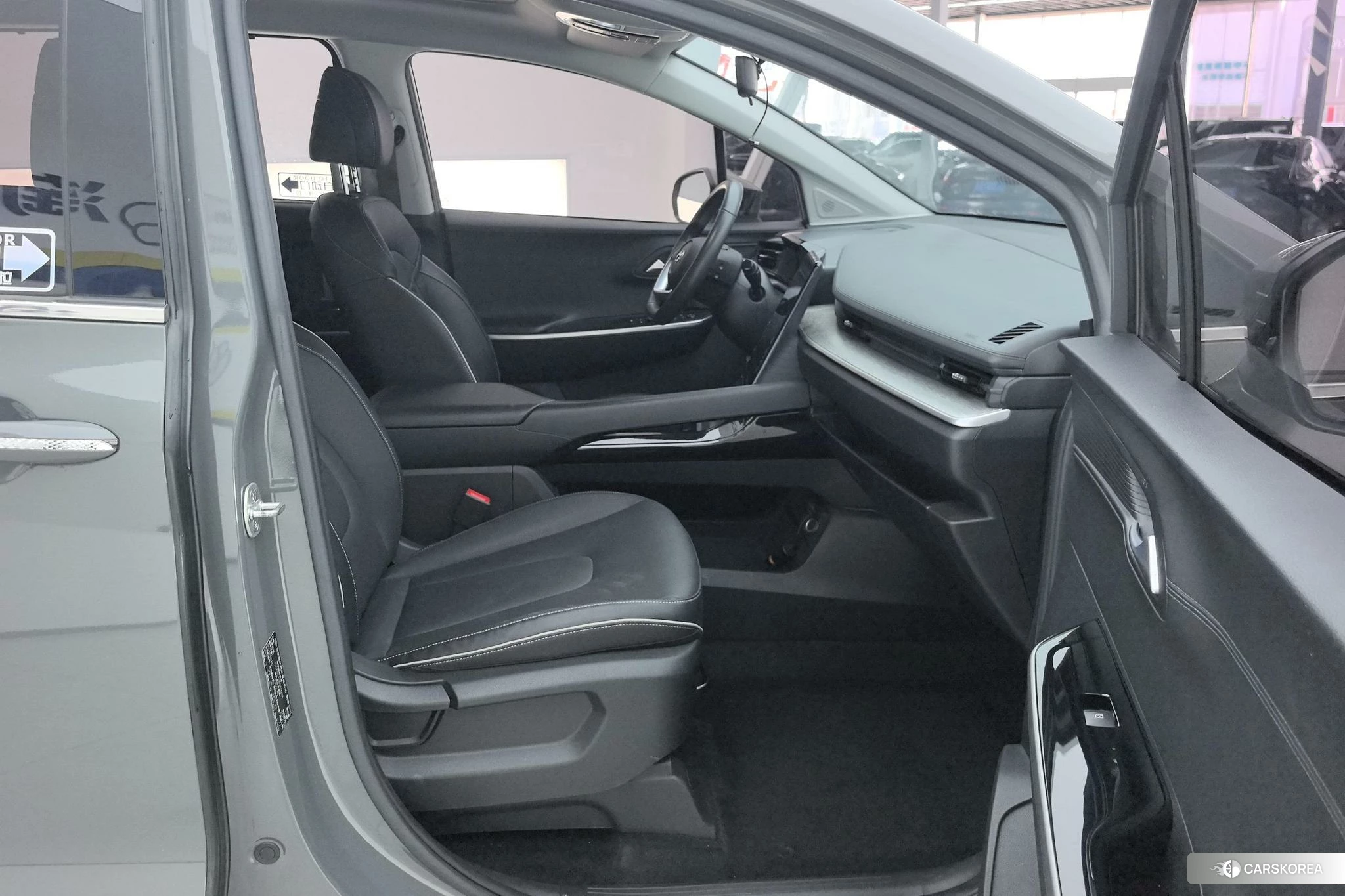Hyundai Custo 2021 Темно-серый из Китая, фото 3