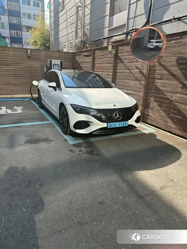 Mercedes-Benz EQE V295 2023 Белый из Кореи, фото 3