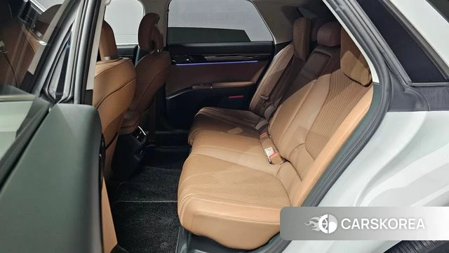 Hyundai Grandeur Hybrid (GN7) 2023 Белый из Кореи, фото 3