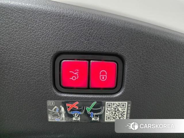 Mercedes-Benz CLE-Class C236 2025 Белый из Кореи, фото 3