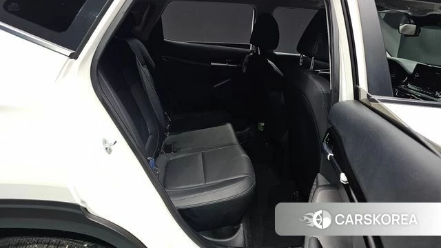 Kia Seltos 2022 Белый из Кореи, фото 3