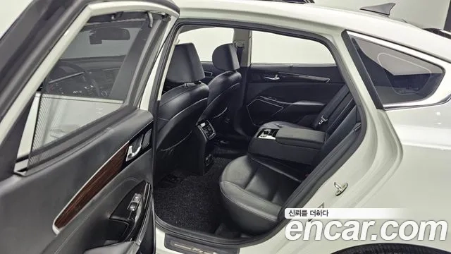 Kia Come New K7 2018 Белый из Кореи, фото 3