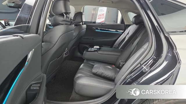 Genesis G80 (RG3) 2020 Серебряный из Кореи, фото 3