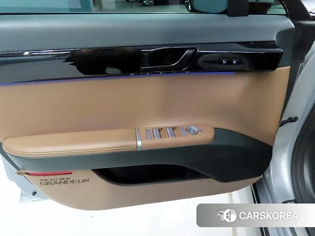 Hyundai Grandeur (GN7) 2023 Песочный из Кореи, фото 3