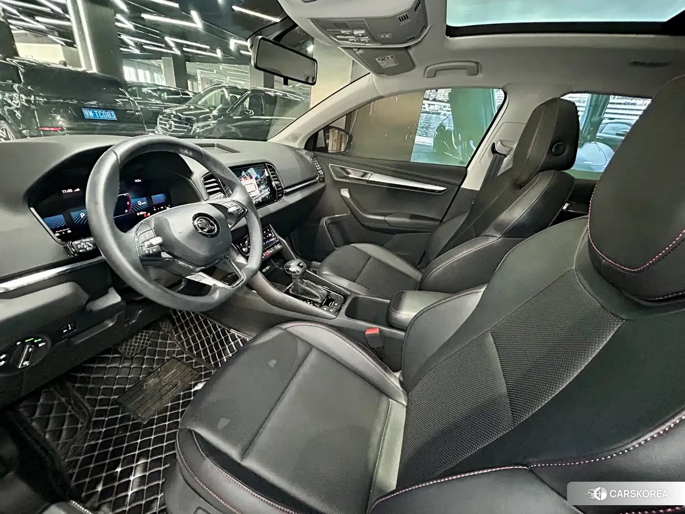 Skoda Krok 2024 Белый из Китая, фото 3