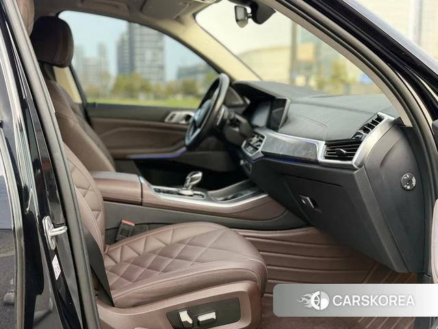 BMW X5 2023 Черный из Китая, фото 3