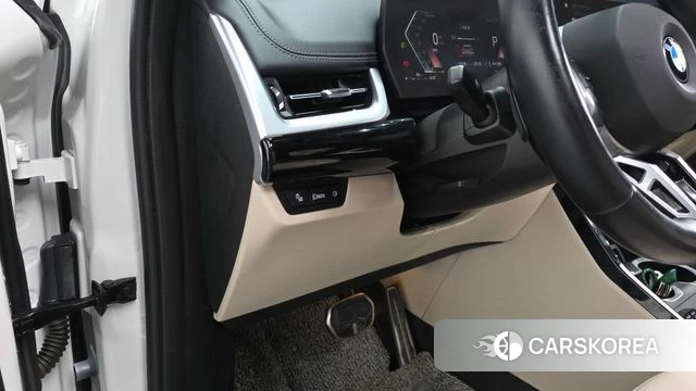BMW X1 (U11) 2023 Белый из Кореи, фото 3