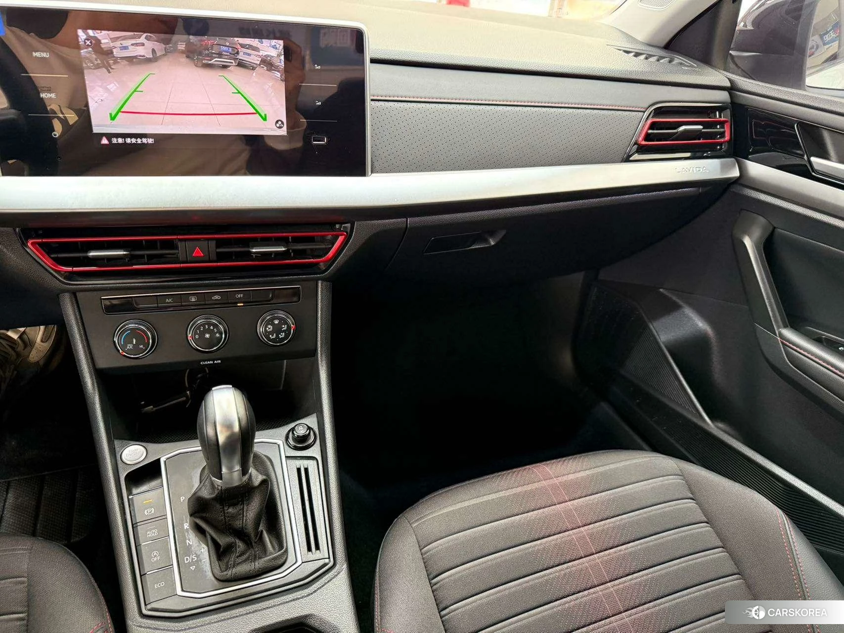 Volkswagen Lavida 2022 Белый из Китая, фото 3