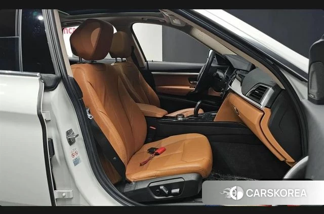 BMW 3 Series GT (F34) 2019 Белый из Кореи, фото 3