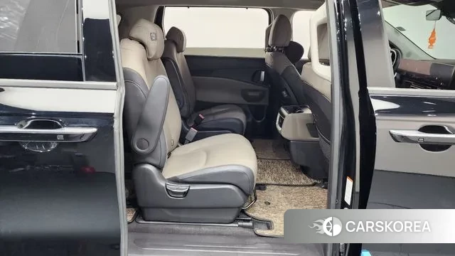 Kia The New Carnival 4th Generation 2024 Черный из Кореи, фото 3