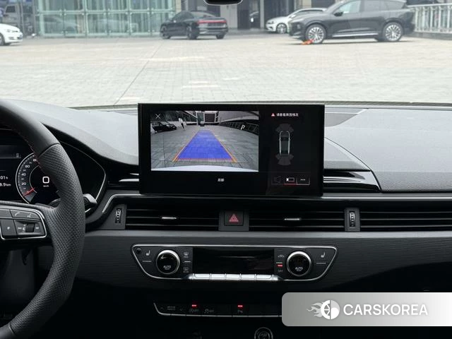 Audi A4L 2025 Белый из Китая, фото 3