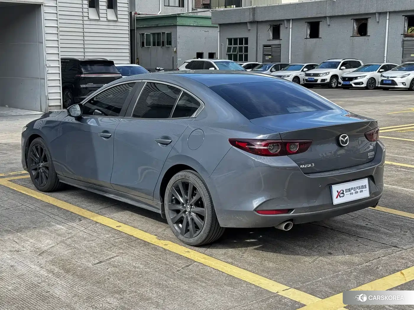 Mazda 3 2022 Silver/gray из Китая, фото 3