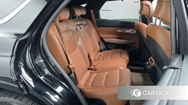 Genesis GV70 2021 Черный из Кореи, фото 3