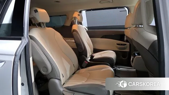 Kia Carnival 4th generation 2023 Белый из Кореи, фото 3