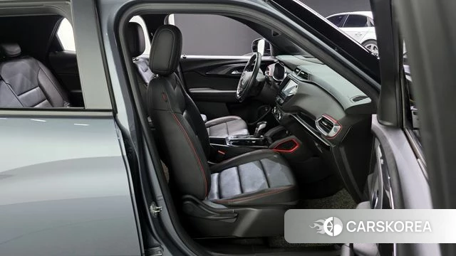 Chevrolet (GM Daewoo) Trailblazer 2021 Серый из Кореи, фото 3