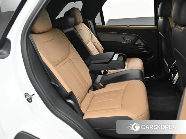 Land Rover Range Rover Sport 3rd Generation 2025 Белый из Кореи, фото 3