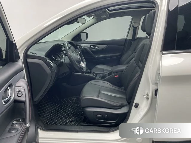 Nissan Qashqai 2022 Белый из Китая, фото 3