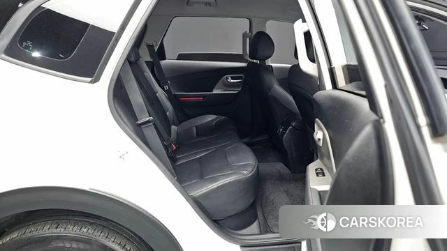 Kia Niro Plus 2022 Белый из Кореи, фото 3