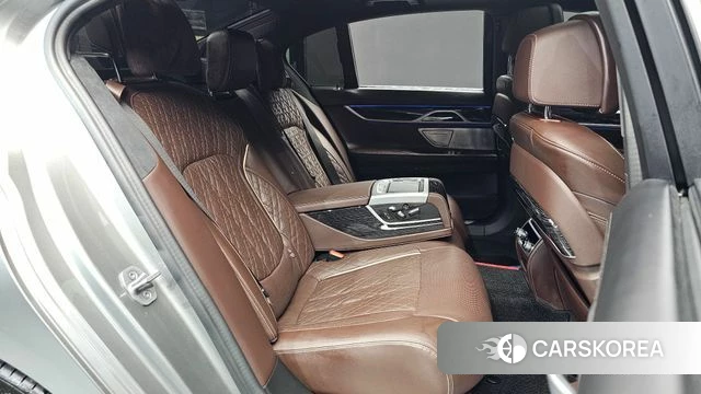 BMW 7 Series (G11) 2022 Серый из Кореи, фото 3
