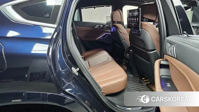 BMW X6 (G06) 2022 Черный из Кореи, фото 3