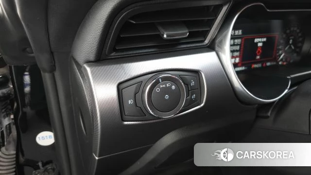 Ford Mustang 2021 Черный из Кореи, фото 3