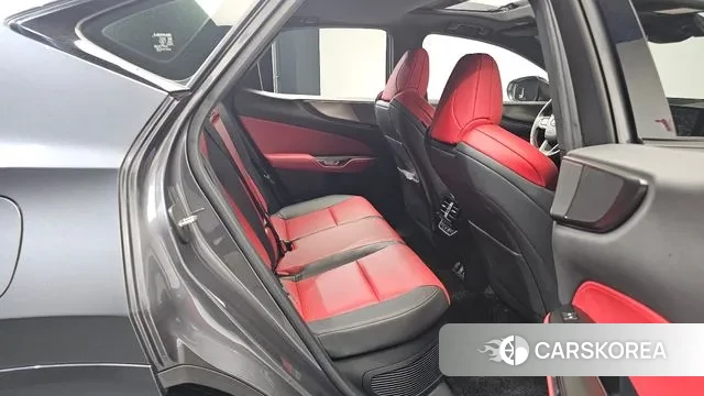 Lexus NX450h + 2nd generation 2024 Серый из Кореи, фото 3