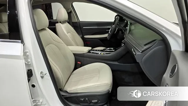 Hyundai Sonata (DN8) 2020 Белый из Кореи, фото 3