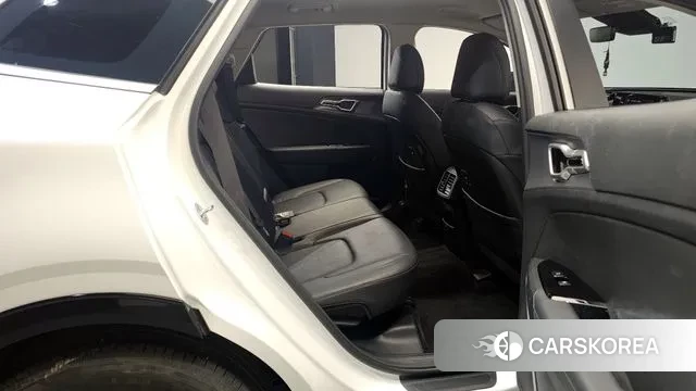 Kia Sportage 5th Generation 2022 Белый из Кореи, фото 3