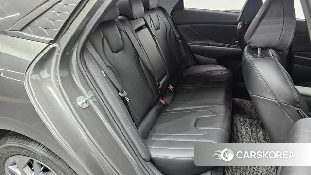 Hyundai The New Avante (CN7) 2023 Серый из Кореи, фото 3