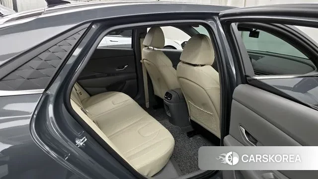 Hyundai The New Avante (CN7) 2024 Серый из Кореи, фото 3