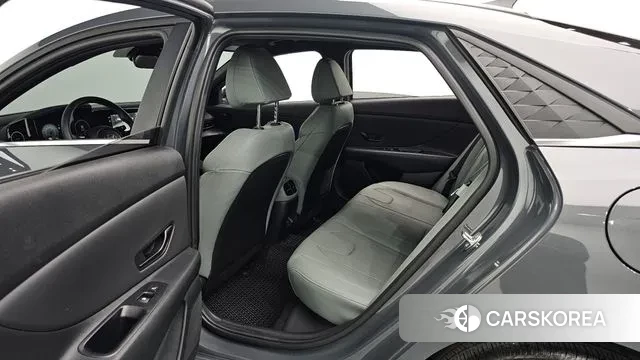 Hyundai The New Avante (CN7) 2024 Серый из Кореи, фото 3