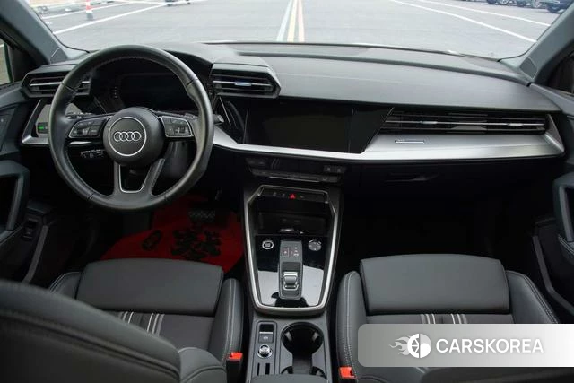 Audi A3 2024 Белый из Китая, фото 3