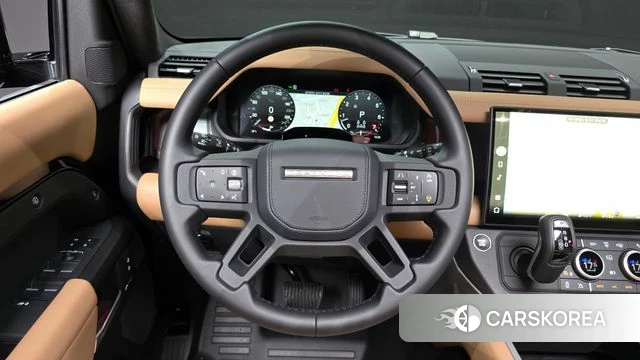 Land Rover Defender (L663) 2026 Черный из Кореи, фото 3
