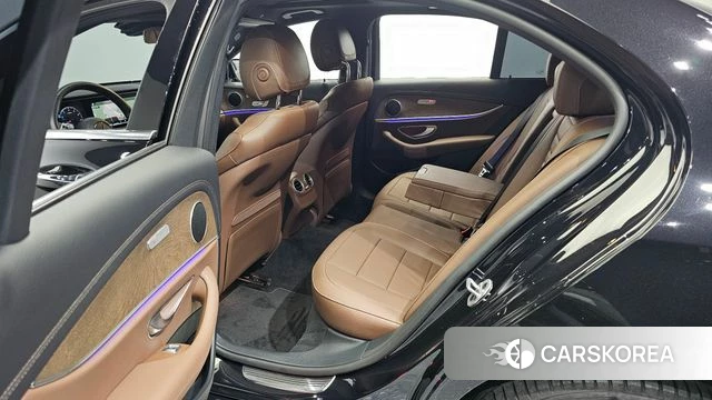 Mercedes-Benz E-Class W213 2022 Черный из Кореи, фото 3