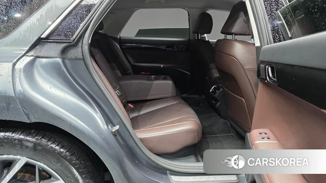 Hyundai Grandeur Hybrid (GN7) 2023 Серый из Кореи, фото 3
