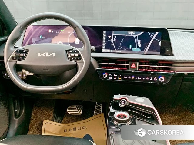 Kia EV6 2023 Белый из Кореи, фото 3