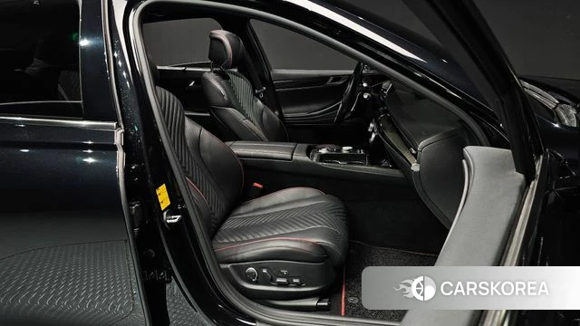 Genesis G80 (RG3) 2023 Черный из Кореи, фото 3